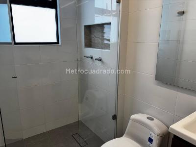 Apartaestudio en arriendo en Belalcazar, Bogotá, 36 m² · foto 7 de 17