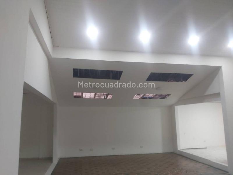 Local Comercial en Arriendo, Santa Barbara, Bogotá D.C. - Vista 4