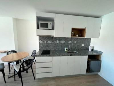 Apartaestudio en arriendo en La Floresta Norte, Bogotá, 32 m² · foto 3 de 14