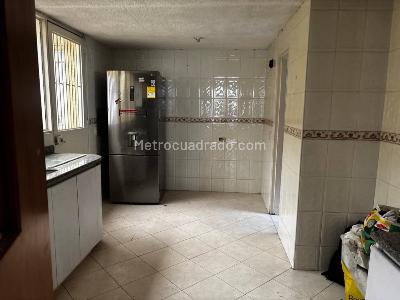 Casa en arriendo en Los Cedros, Bogotá · foto 9 de 20