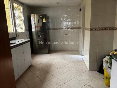 Casa en arriendo en Los Cedros, Bogotá · foto 11 de 20