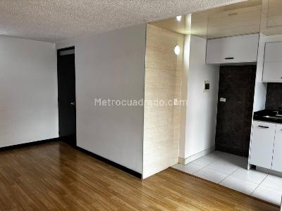 Apartamento en arriendo en Castilla, Bogotá · foto 9 de 20
