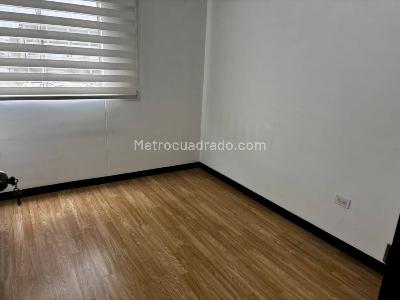 Apartamento en arriendo en Castilla, Bogotá · foto 14 de 20