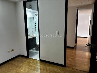 Apartamento en arriendo en Castilla, Bogotá · foto 19 de 20