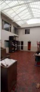 Casa de 5 alcobas en venta en Paris Gaitan, Bogotá, 389 m² · foto 2 de 8