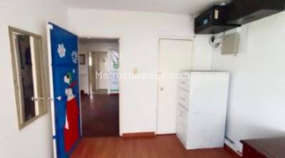 Casa de 5 alcobas en venta en La Victoria, Bogotá, 821 m² · foto 14 de 20