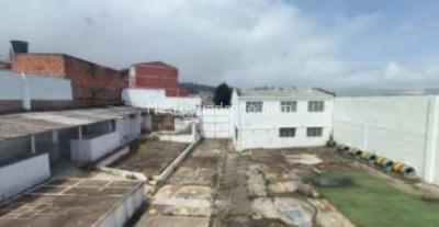 Casa de 5 alcobas en venta en La Victoria, Bogotá, 821 m² · foto 8 de 20