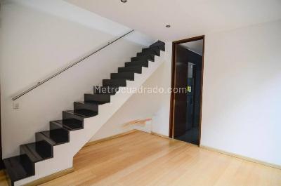 Apartamento de 2 alcobas en arriendo en Chico Norte, Bogotá, 131 m² · foto 4 de 15