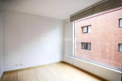 Apartamento de 2 alcobas en arriendo en Chico Norte, Bogotá, 131 m² · foto 7 de 15