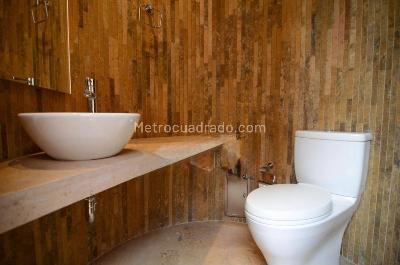 Apartamento de 2 alcobas en arriendo en Chico Norte, Bogotá, 131 m² · foto 9 de 15