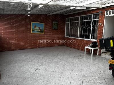 Casa de 4 alcobas en venta en Modelo Norte, Bogotá, 134 m² · foto 5 de 20