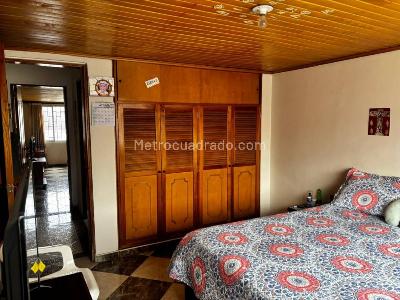 Casa de 4 alcobas en venta en Modelo Norte, Bogotá, 134 m² · foto 15 de 20