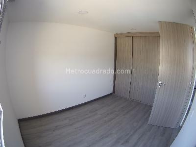 Apartamento en venta en Toberin Orquideas, Bogotá · foto 3 de 12