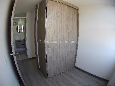 Apartamento en venta en Toberin Orquideas, Bogotá · foto 6 de 12