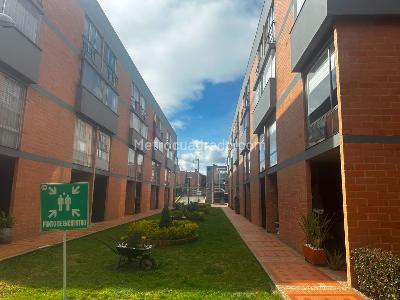 Casa en venta en Villa Magdala, Bogotá · foto 3 de 18