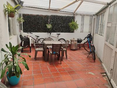 Casa de 3 alcobas en venta en Minuto De Dios, Bogotá, 151 m² · foto 18 de 20