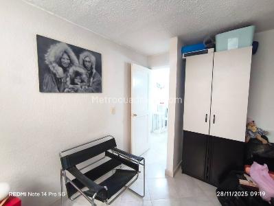 Apartamento en venta en La Maria, Bogotá · foto 8 de 20