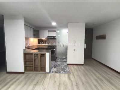 Apartamento de 3 alcobas en venta en Hayuelos, Bogotá, 82 m² · foto 13 de 20