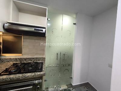 Apartamento de 3 alcobas en venta en Hayuelos, Bogotá, 82 m² · foto 4 de 20