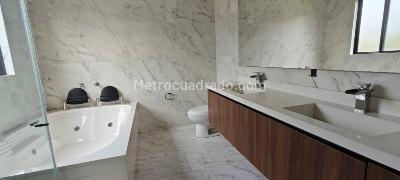 Casa de 3 alcobas en arriendo en El Misterio, Cajicá, 290 m² · foto 15 de 20
