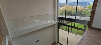 Casa de 3 alcobas en arriendo en El Misterio, Cajicá, 290 m² · foto 18 de 20
