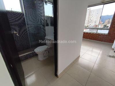 Apartaestudio en arriendo en El Recuerdo, Bogotá, 30 m² · foto 11 de 20