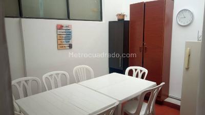 Casa de 5 alcobas en arriendo en Lago Gaitan, Bogotá, 386 m² · foto 10 de 15