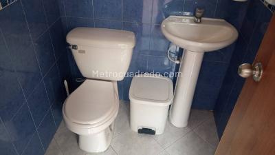 Casa de 5 alcobas en arriendo en Lago Gaitan, Bogotá, 386 m² · foto 12 de 15