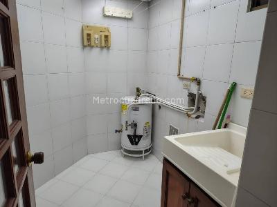 Apartamento de 3 alcobas en arriendo en Santa Barbara Ii, Bogotá, 144 m² · foto 11 de 20