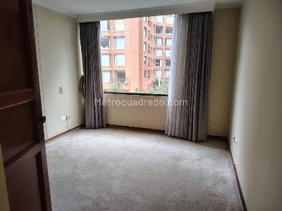 Apartamento de 3 alcobas en arriendo en Santa Barbara Ii, Bogotá, 144 m² · foto 14 de 20