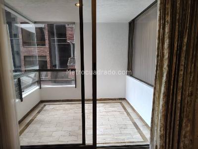 Apartamento de 3 alcobas en arriendo en Santa Barbara Ii, Bogotá, 144 m² · foto 5 de 20