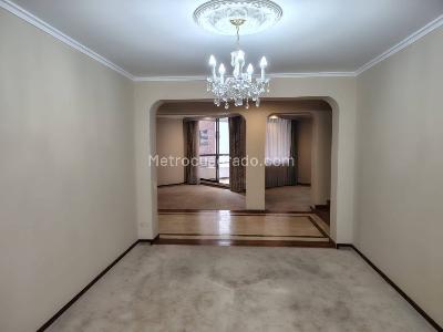 Apartamento de 3 alcobas en arriendo en Santa Barbara Ii, Bogotá, 144 m² · foto 7 de 20