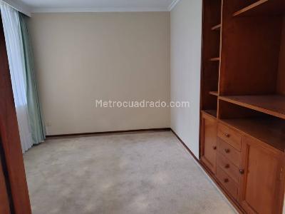 Apartamento de 3 alcobas en arriendo en Santa Barbara Ii, Bogotá, 144 m² · foto 8 de 20