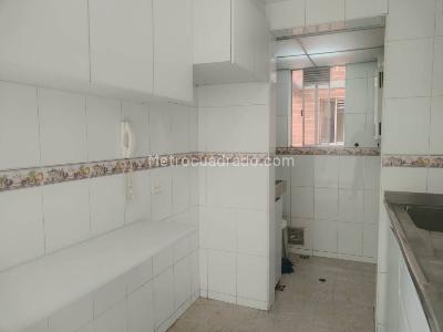 Apartamento de 2 alcobas en arriendo en Ciudad Salitre, Bogotá, 52 m² · foto 6 de 20