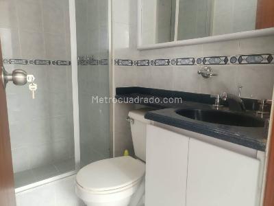 Apartamento de 2 alcobas en arriendo en Ciudad Salitre, Bogotá, 52 m² · foto 10 de 20