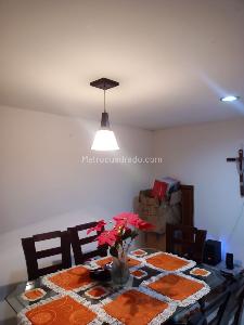 Casa de 4 alcobas en venta en Kennedy Lago Timiza, Bogotá, 36 m² · foto 14 de 20