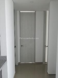 Apartamento de 2 alcobas en venta en Girardot, Girardot, 58 m² · foto 3 de 16