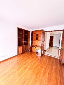 Apartamento en venta en San Patricio, Bogotá · foto 10 de 15