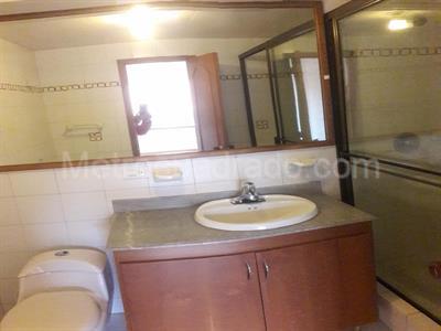 Apartamento en venta en Santa Barbara Central, Bogotá · foto 10 de 13