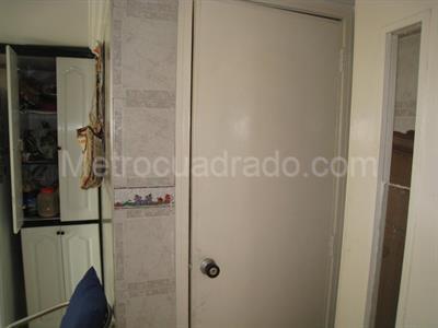 Casa de 3 alcobas en venta en Modelia, Bogotá, 201 m² · foto 9 de 19