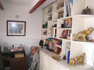 Casa de 3 alcobas en venta en Modelia, Bogotá, 201 m² · foto 3 de 19