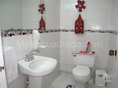 Casa de 3 alcobas en venta en Modelia, Bogotá, 201 m² · foto 4 de 19