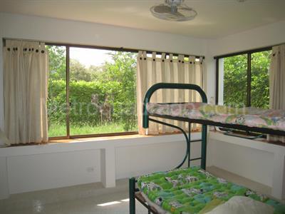 Casa de 4 alcobas en venta en Nilo Cundinamarca Vda Los Cobos Condominio Pacoli, Girardot, 240 m² · foto 11 de 20