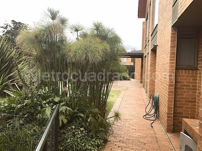Casa de 5 alcobas en venta en San Simon, Bogotá, 1450 m² · foto 14 de 15