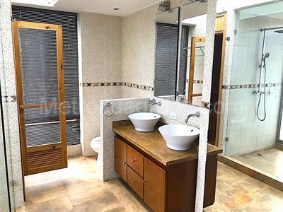 Casa de 5 alcobas en venta en San Simon, Bogotá, 1450 m² · foto 10 de 15