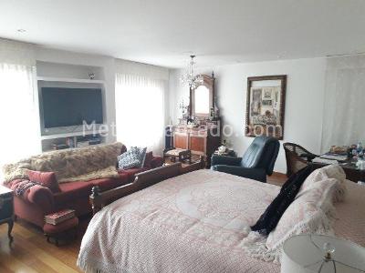 Casa de 4 alcobas en venta en Sotileza, Bogotá, 602 m² · foto 10 de 19