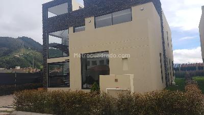 Casa de 4 alcobas en venta en Chia Vereda Fonqueta, Chía, 295 m² · foto 13 de 18