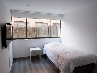 Apartamento de 3 alcobas en venta en Santa Barbara Central, Bogotá, 180 m² · foto 14 de 20