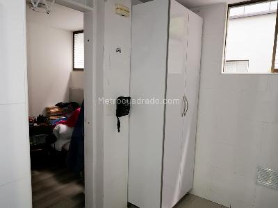 Apartamento de 3 alcobas en venta en Santa Barbara Central, Bogotá, 180 m² · foto 6 de 20