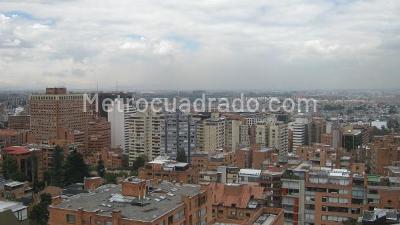 Apartamento de 3 alcobas en venta en Los Rosales, Bogotá, 417 m² · foto 14 de 18